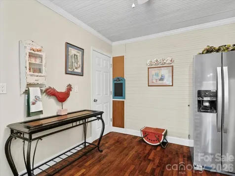 9130 Double Island Road Green Mountain NC 28740