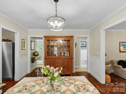9130 Double Island Road Green Mountain NC 28740