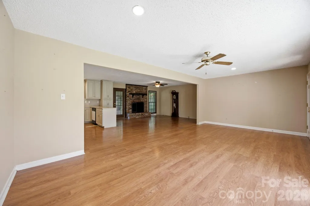 13001 Helena Circle Charlotte NC 28227