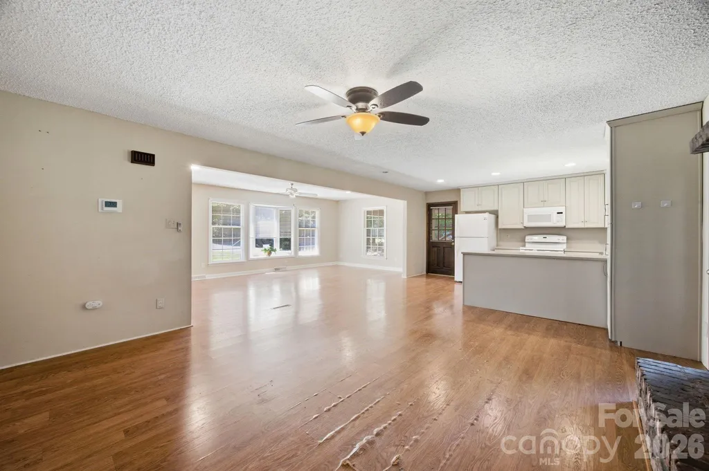 13001 Helena Circle Charlotte NC 28227