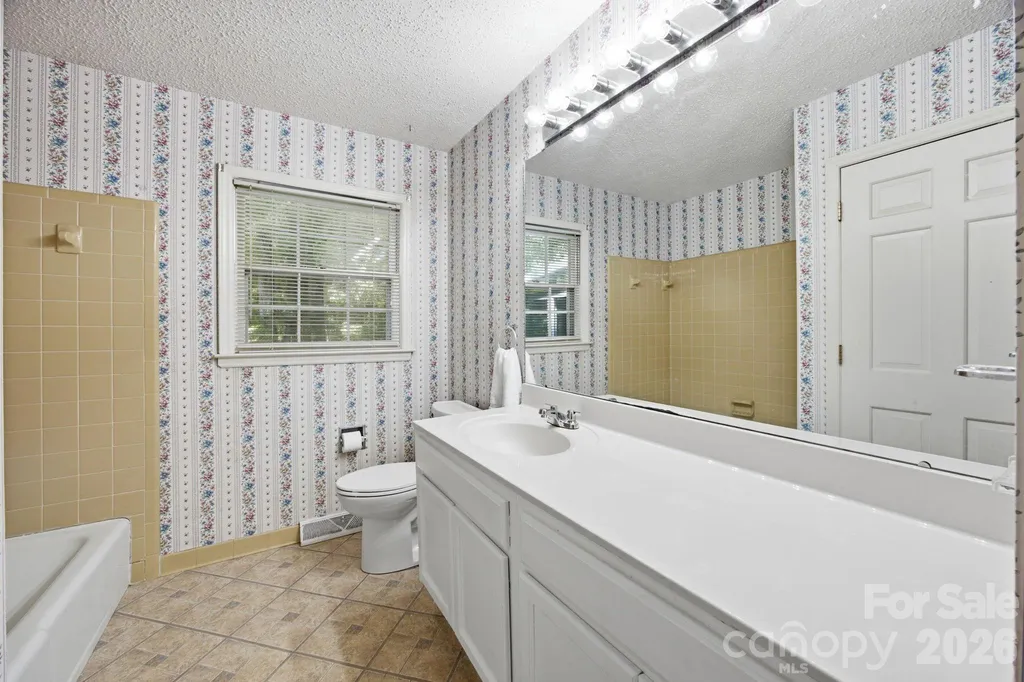 13001 Helena Circle Charlotte NC 28227