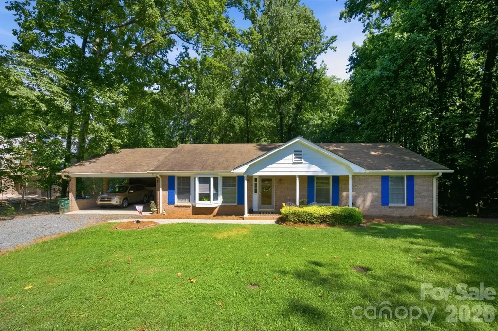 13001 Helena Circle Charlotte NC 28227