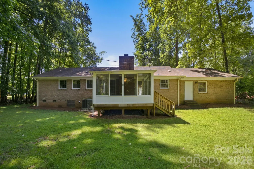 13001 Helena Circle Charlotte NC 28227