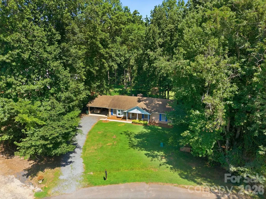 13001 Helena Circle Charlotte NC 28227