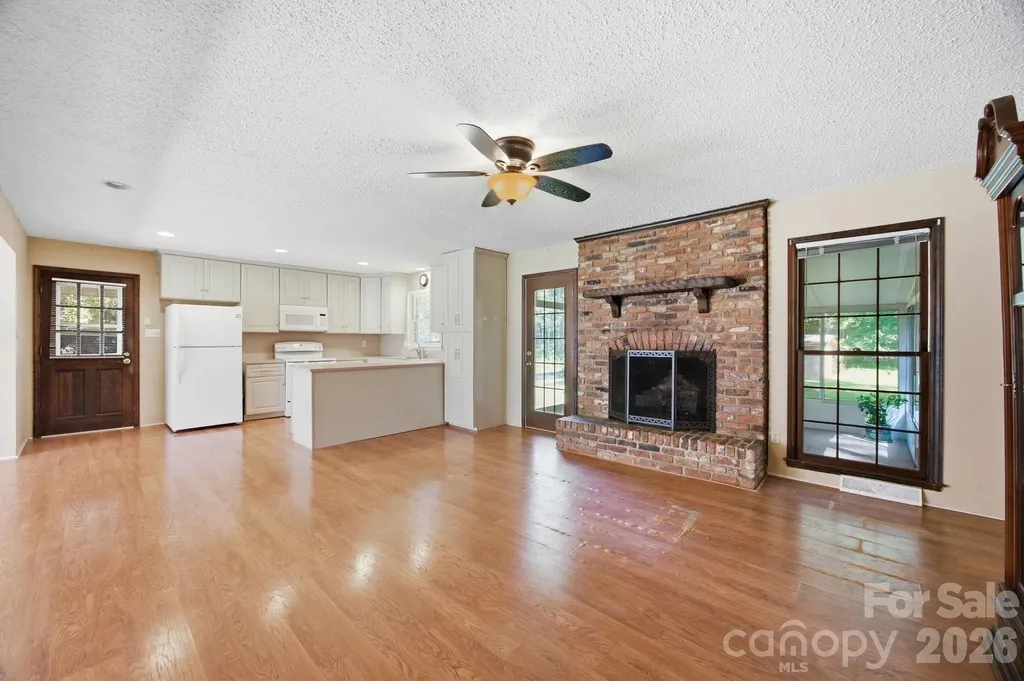 13001 Helena Circle Charlotte NC 28227