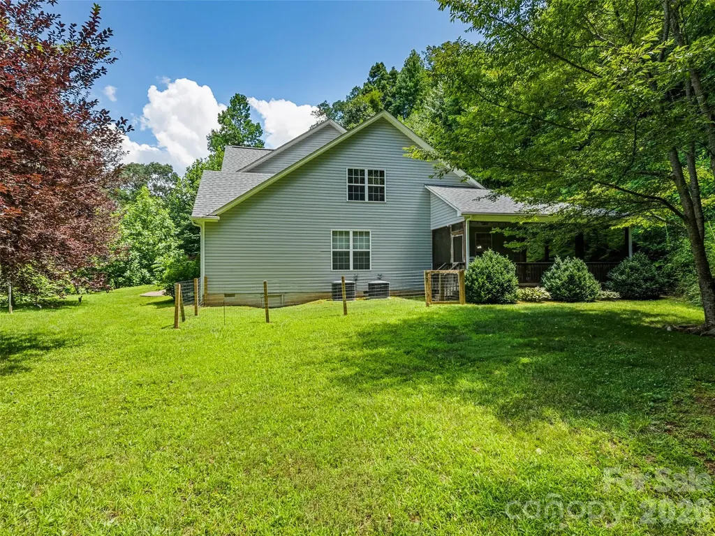 57 Woodfin Road Sylva NC 28779
