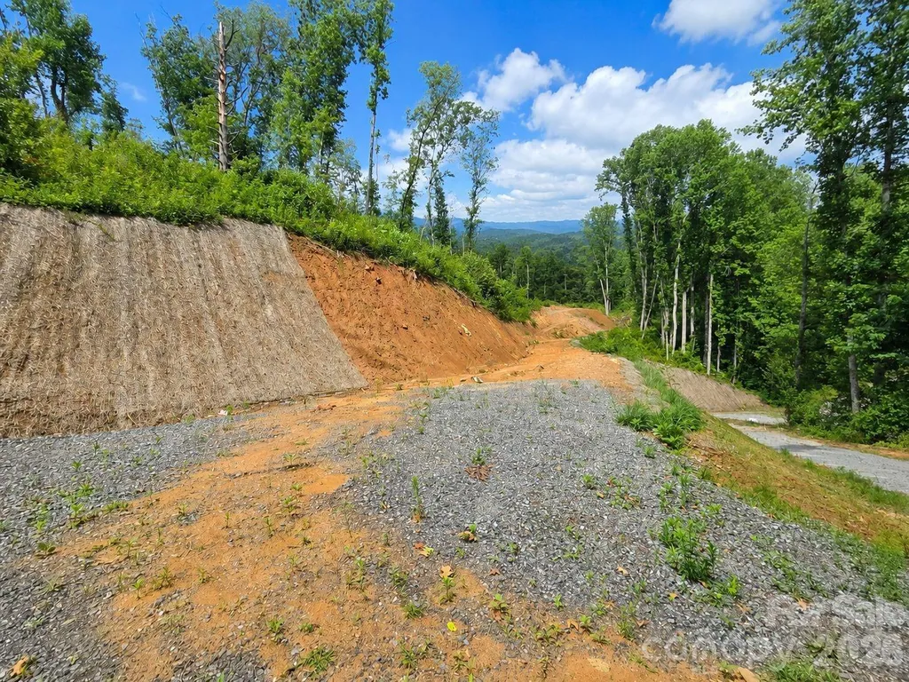 275 Sorrells Cove Road Waynesville NC 28786