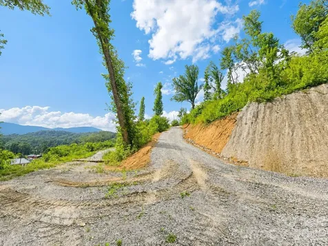 275 Sorrells Cove Road Waynesville NC 28786
