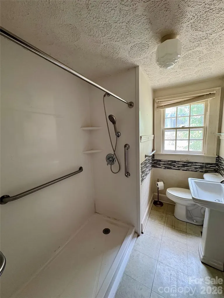 406 Circle Drive W Shelby NC 28150