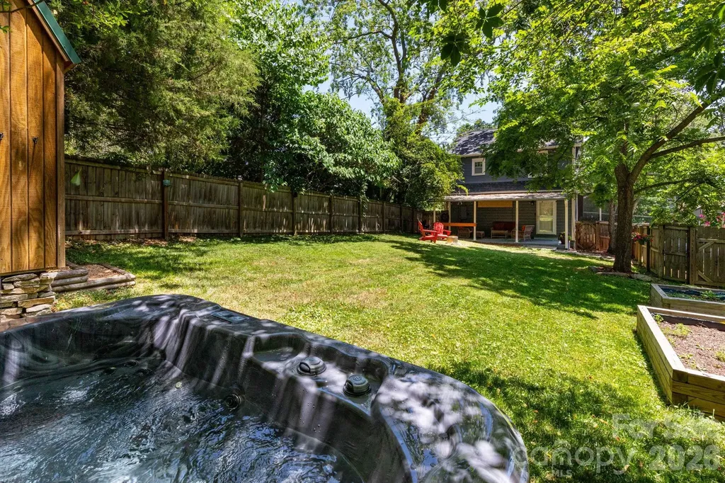164 Laurel Loop Asheville NC 28806