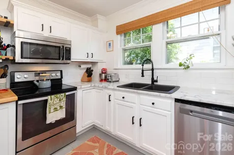 164 Laurel Loop Asheville NC 28806
