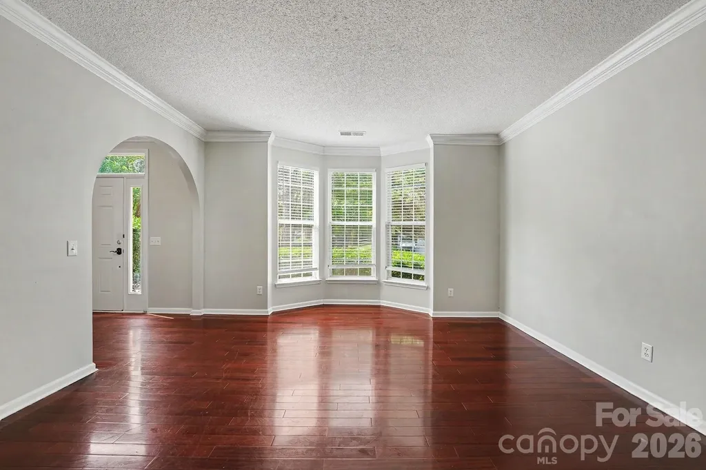 8716 Barrister Way Charlotte NC 28216