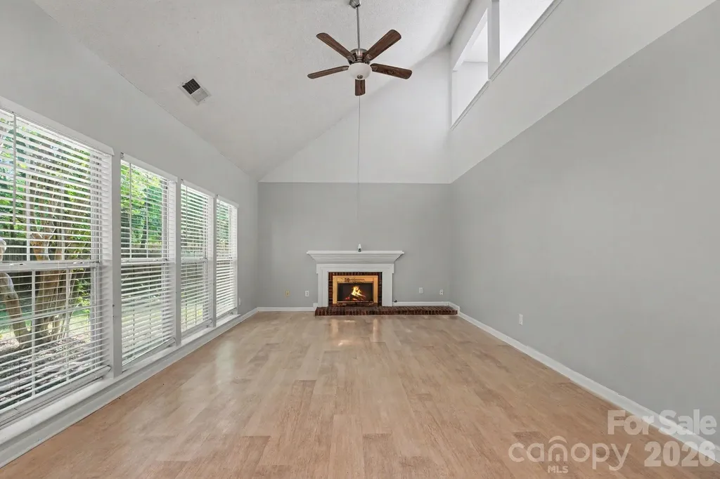 8716 Barrister Way Charlotte NC 28216