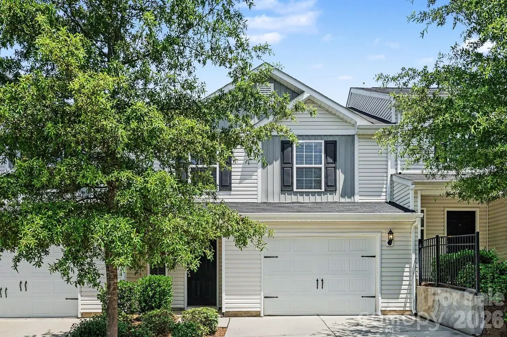 2240 Latimer Lane Charlotte NC 28214
