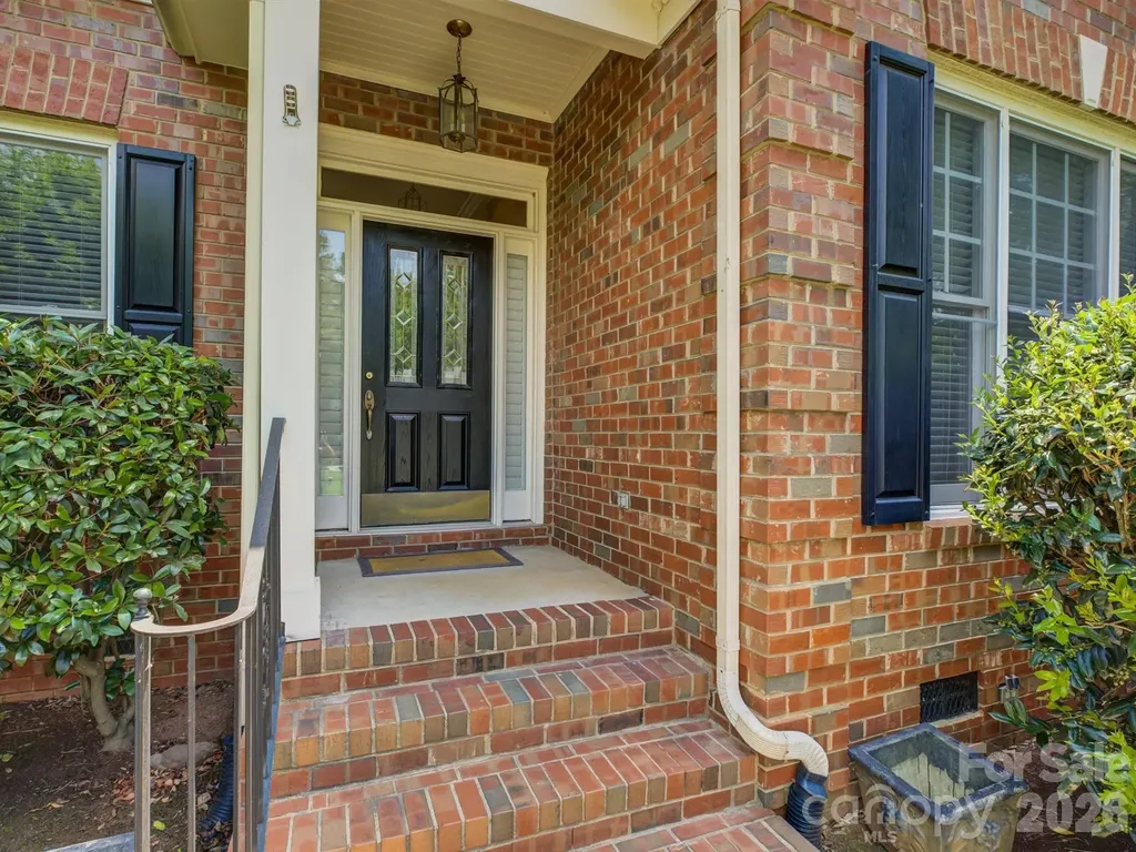 10119 Victoria Mill Court Charlotte NC 28277