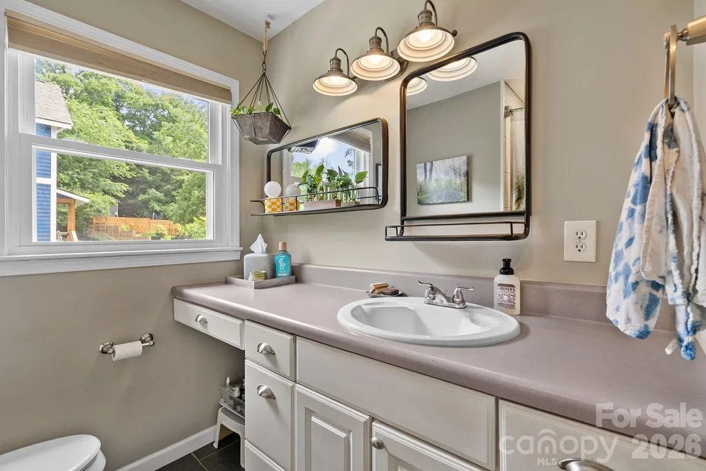 321 Sulphur Springs Road Asheville NC 28806