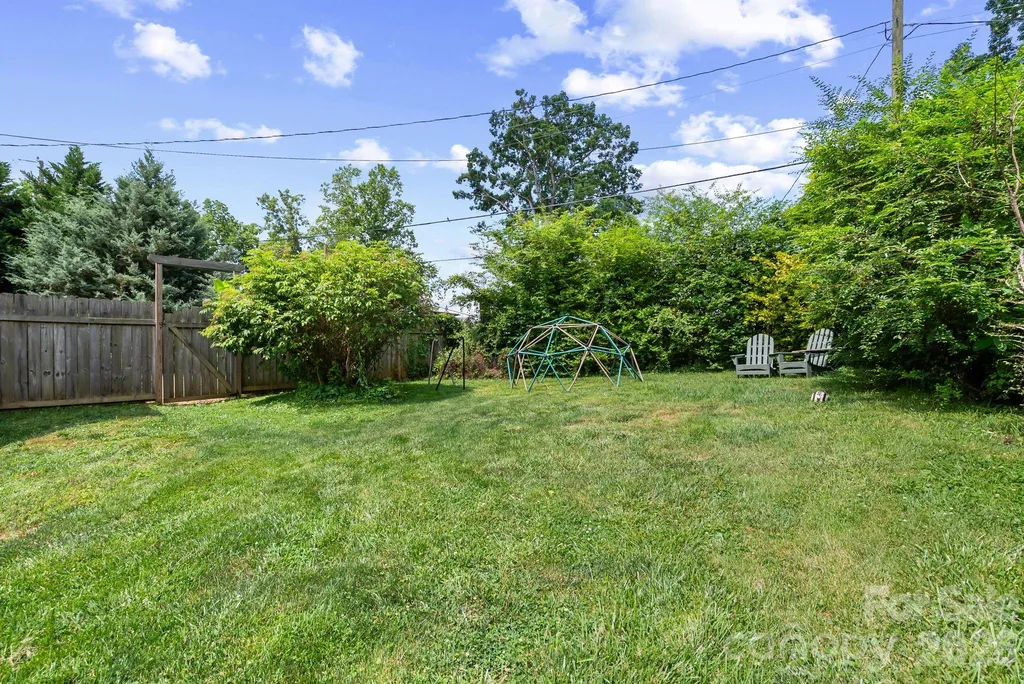 321 Sulphur Springs Road Asheville NC 28806