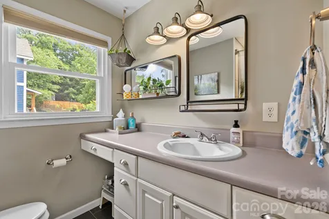 321 Sulphur Springs Road Asheville NC 28806