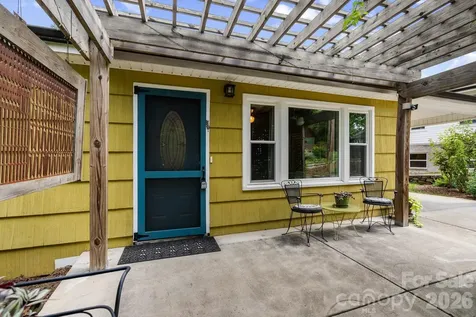 321 Sulphur Springs Road Asheville NC 28806
