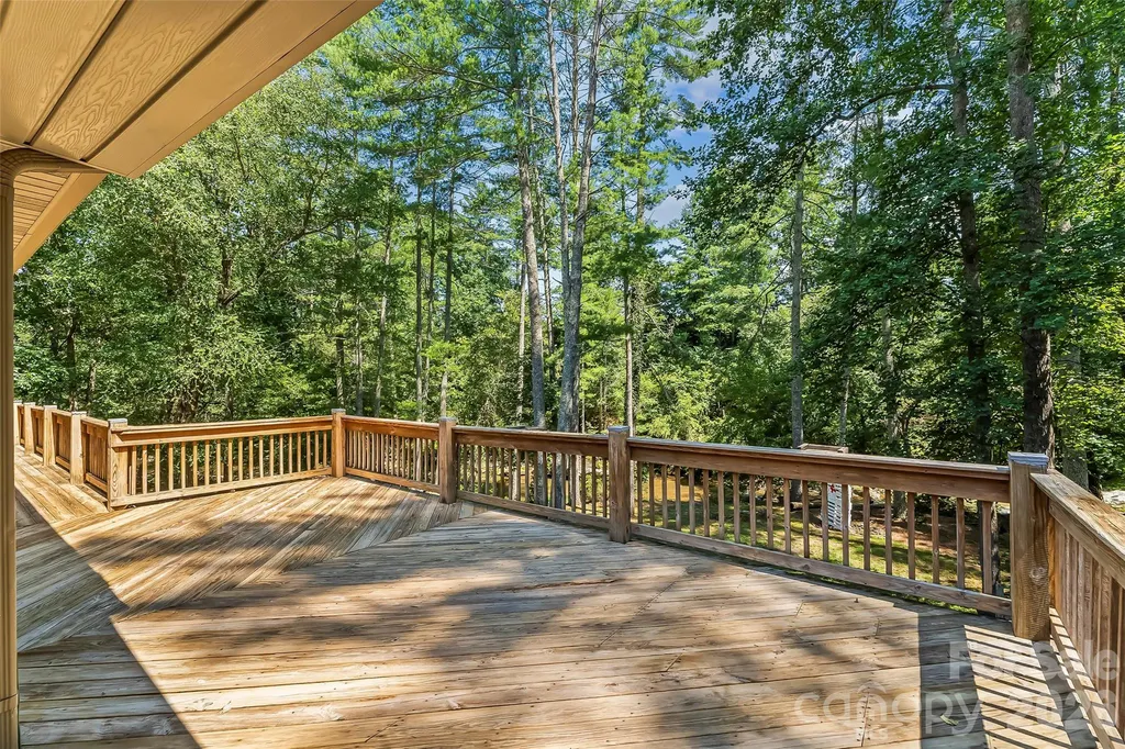 3735 Old Petra Mill Road Granite Falls NC 28630