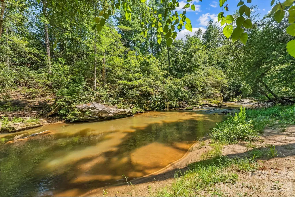 3735 Old Petra Mill Road Granite Falls NC 28630