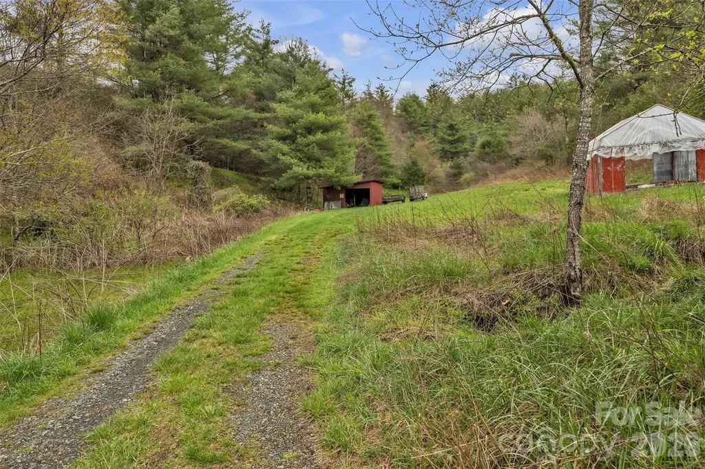 Tbd Big Helton Road Grassy Creek NC 28631