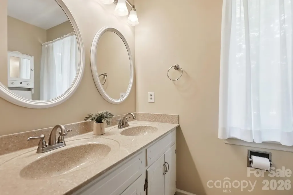 131 Pentland Court Mooresville NC 28117