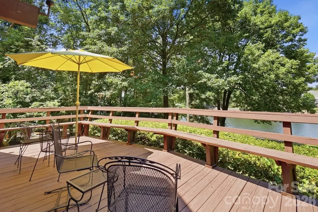 131 Pentland Court Mooresville NC 28117