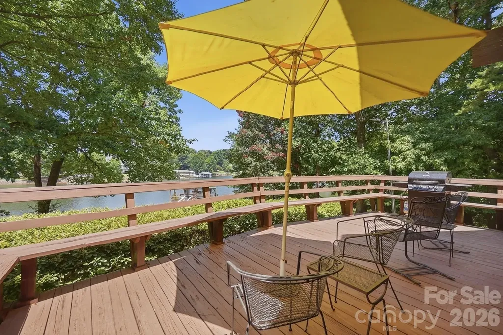 131 Pentland Court Mooresville NC 28117