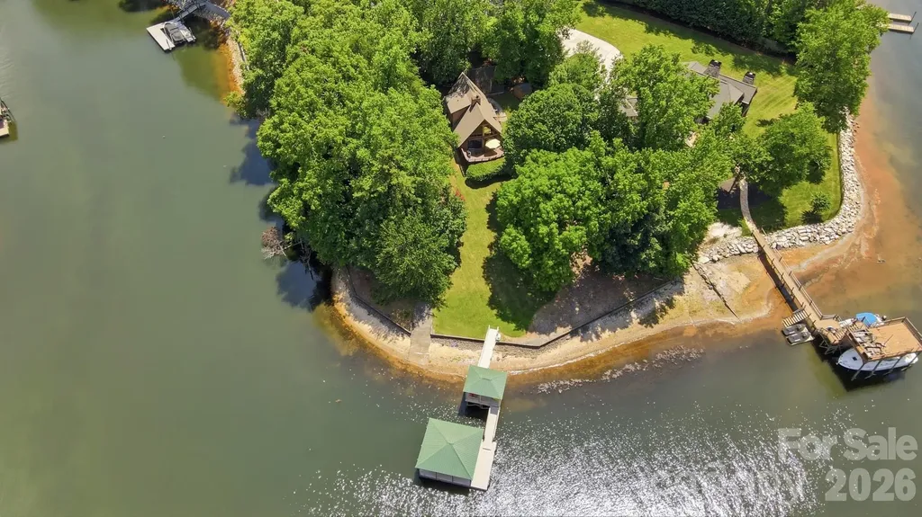 131 Pentland Court Mooresville NC 28117