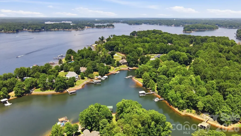131 Pentland Court Mooresville NC 28117