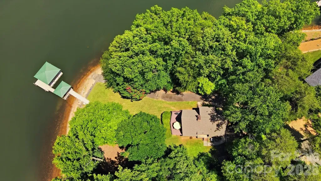 131 Pentland Court Mooresville NC 28117