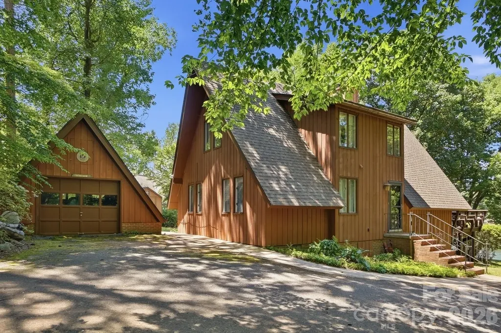 131 Pentland Court Mooresville NC 28117