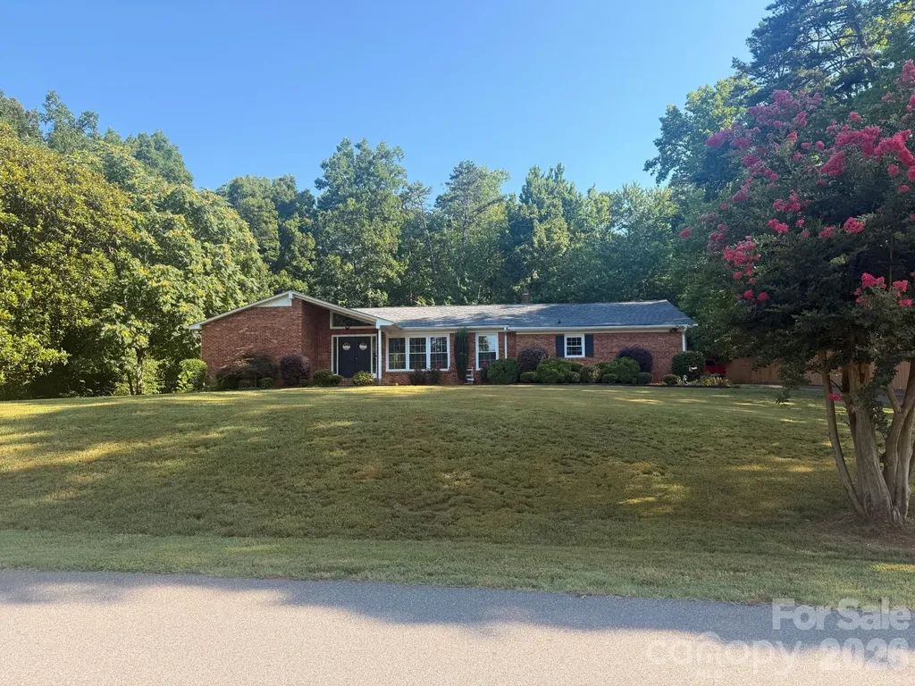 116 Shadywood Lane Statesville NC 28677