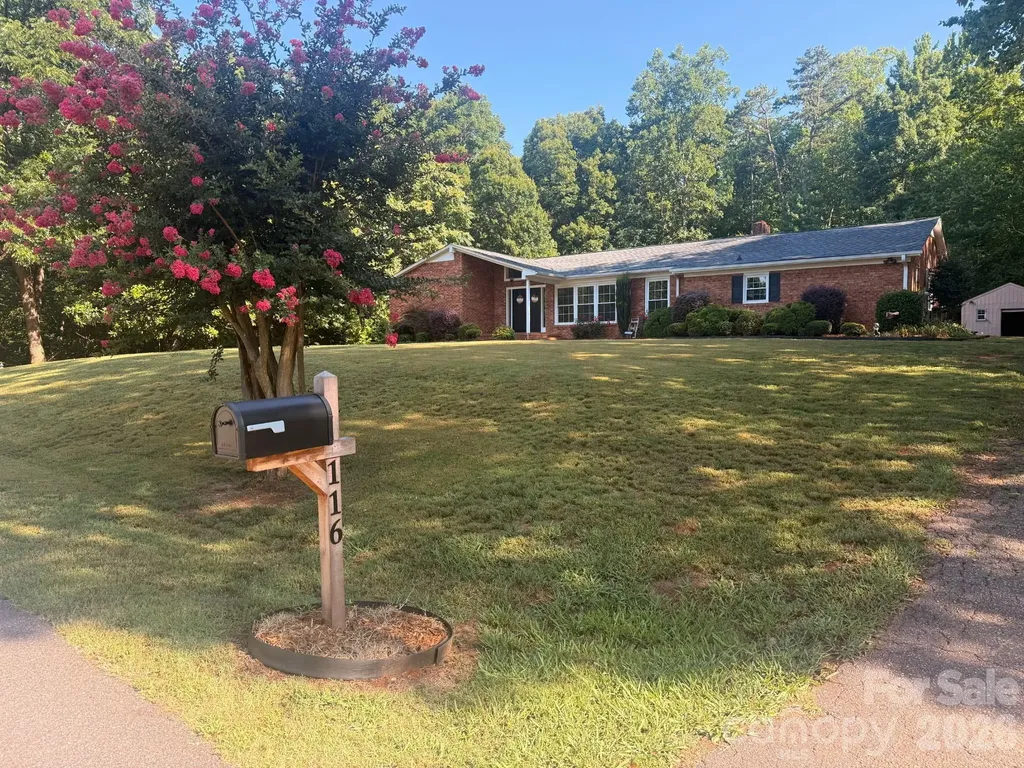 116 Shadywood Lane Statesville NC 28677