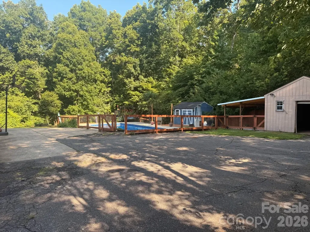 116 Shadywood Lane Statesville NC 28677