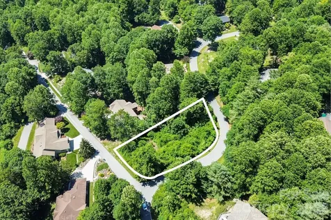 98 Indian Woods Trail Hendersonville NC 28739