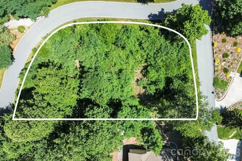 98 Indian Woods Trail Hendersonville NC 28739