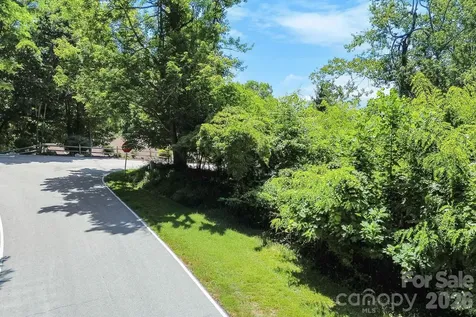 98 Indian Woods Trail Hendersonville NC 28739