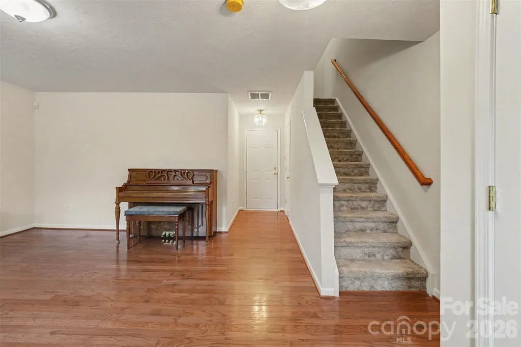 9866 Treeside Lane Matthews NC 28105