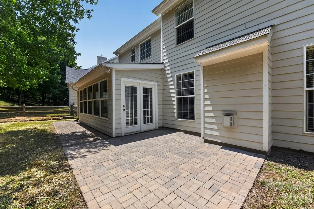 146 N Wendover Trace Mooresville NC 28117