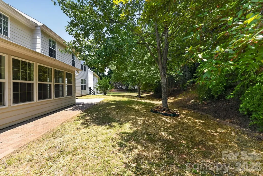 146 N Wendover Trace Mooresville NC 28117