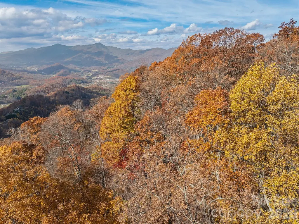 Lot 44 Weatherwatch Drive Waynesville NC 28786