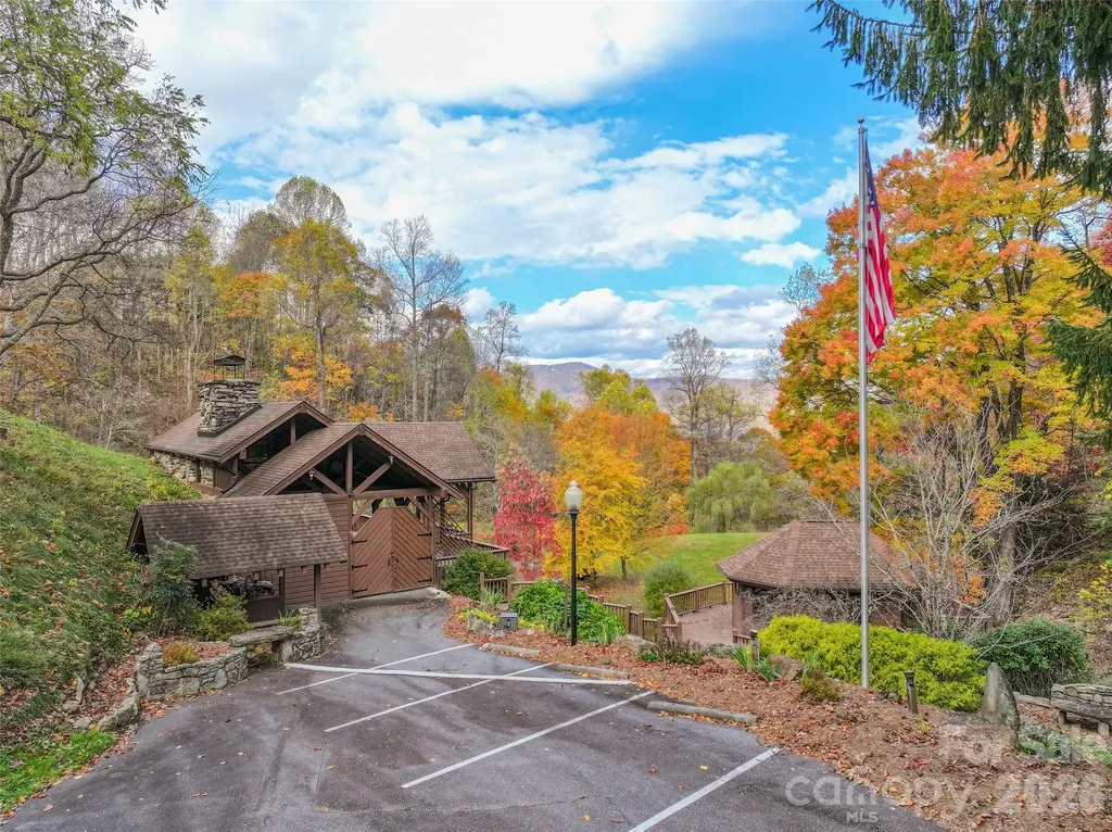 Lot 44 Weatherwatch Drive Waynesville NC 28786