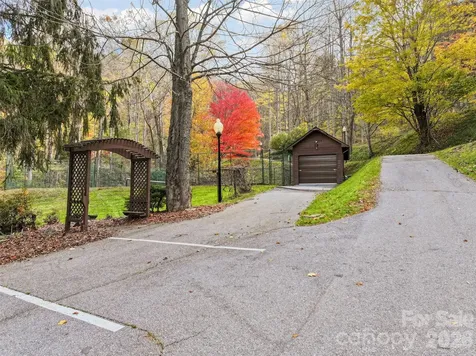 Lot 44 Weatherwatch Drive Waynesville NC 28786