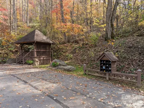 Lot 44 Weatherwatch Drive Waynesville NC 28786