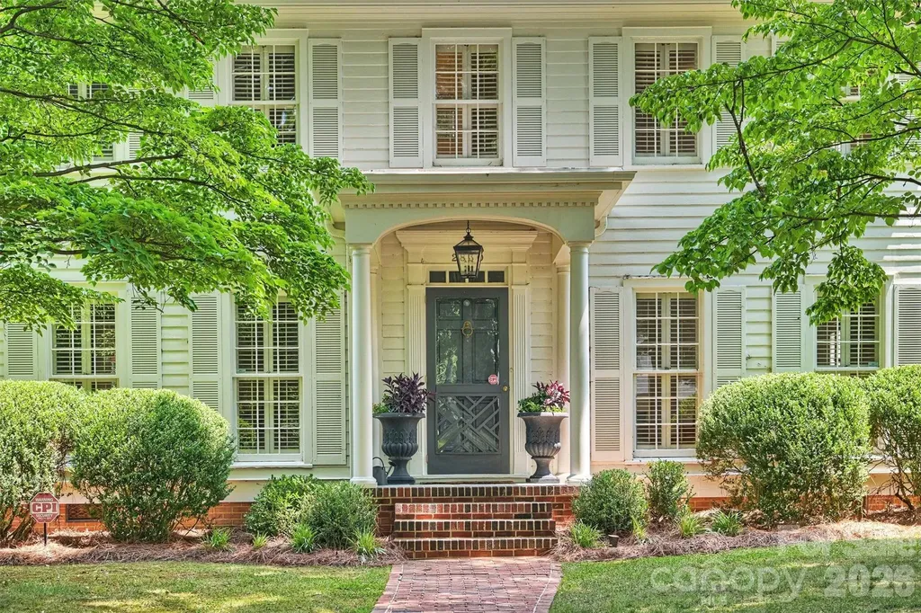2830 Wickersham Road Charlotte NC 28211
