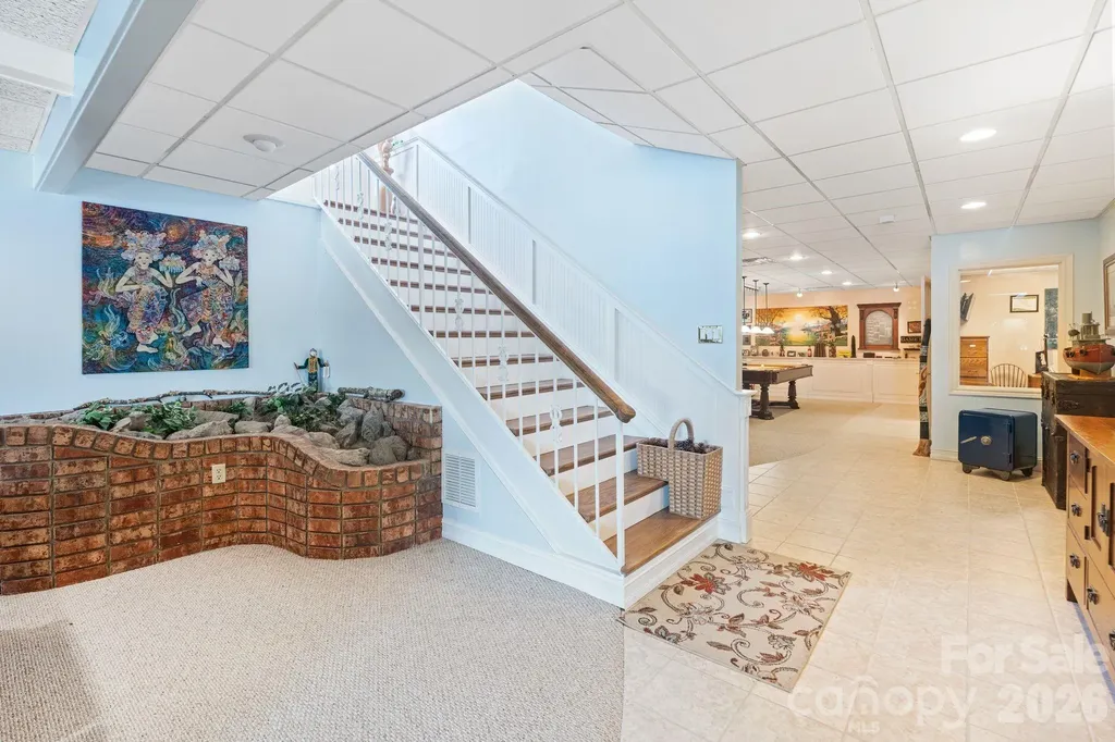 6296 Southlake Drive Hickory NC 28601