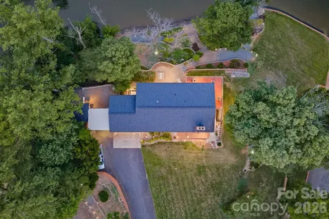 6296 Southlake Drive Hickory NC 28601