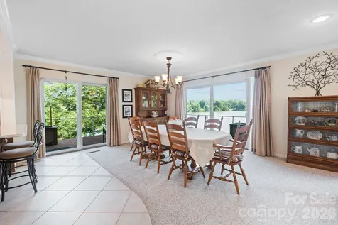 6296 Southlake Drive Hickory NC 28601